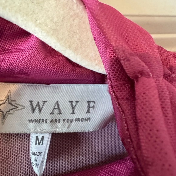 NEW Wayf Anthropologie Lola Floral Feather Trim Mesh Bodysuit Pink Medium NWT - Picture 3 of 3